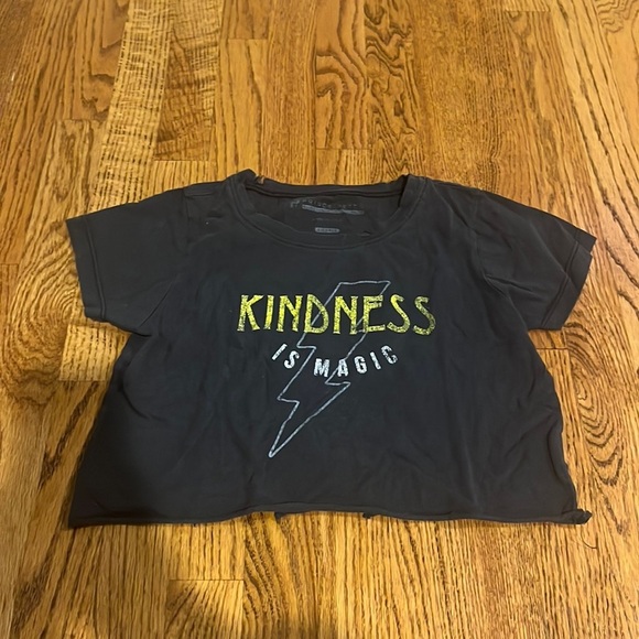 Prince Peter Collection Girl’s Kindness is Magic Tee Size XL - Picture 1 of 5